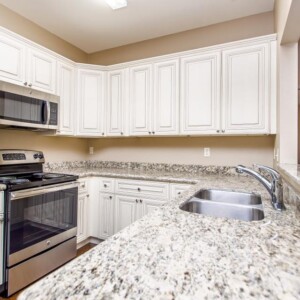 Beautiful kitchen and cabinets in the Oak model