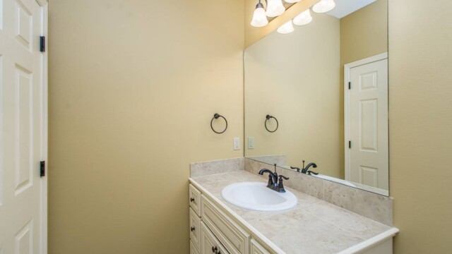 Guest Bathroom of the Willow floor plan
