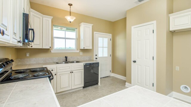 Full kitchen of the Willow model home in Magnolia Springs